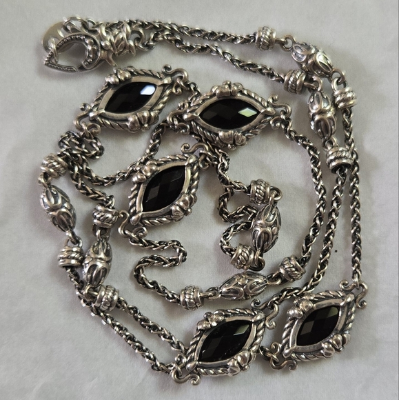 Robert Manse Bali Designs 5 Station Marquis Cut Spinel and Sterling Necklace. - Picture 3 of 5